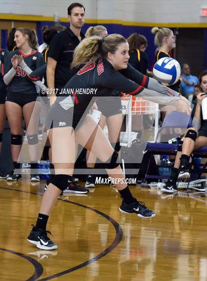 Thumbnail 3 in Assumption vs. Mater Dei (Durango Fall Classic) photogallery.