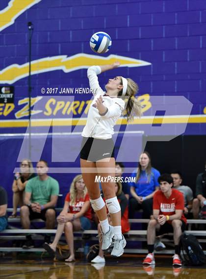 Thumbnail 2 in Assumption vs. Mater Dei (Durango Fall Classic) photogallery.