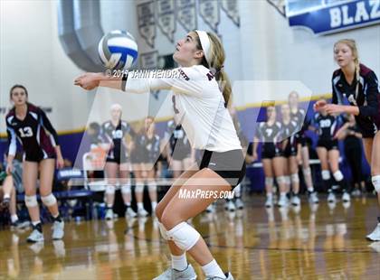 Thumbnail 2 in Assumption vs. Mater Dei (Durango Fall Classic) photogallery.