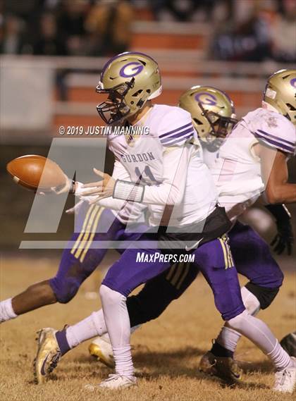 Thumbnail 2 in Gurdon vs. Magnet Cove (AAA 2A 3rd Round Playoff) photogallery.