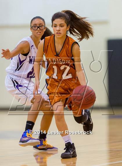 Thumbnail 3 in Madison vs Warren Freshman photogallery.