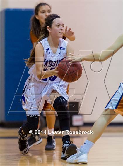 Thumbnail 2 in Madison vs Warren Freshman photogallery.
