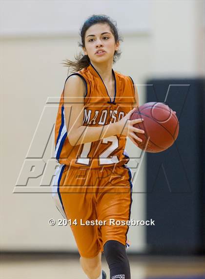 Thumbnail 1 in Madison vs Warren Freshman photogallery.