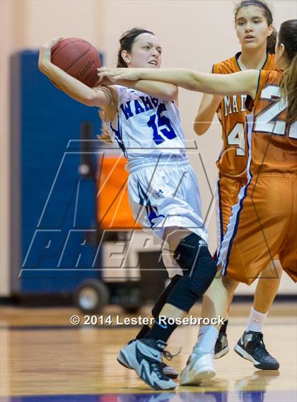 Thumbnail 3 in Madison vs Warren Freshman photogallery.