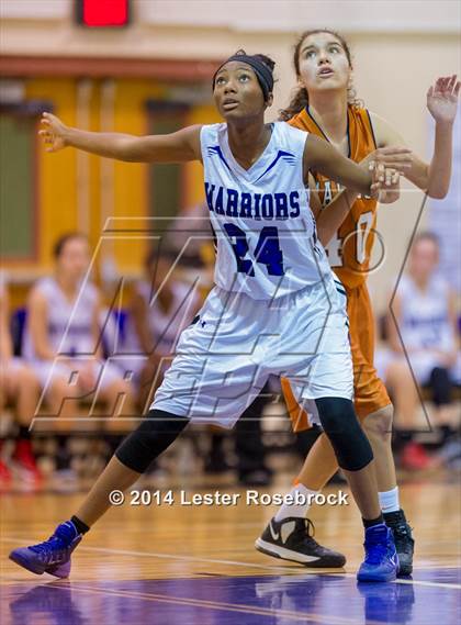 Thumbnail 2 in Madison vs Warren Freshman photogallery.