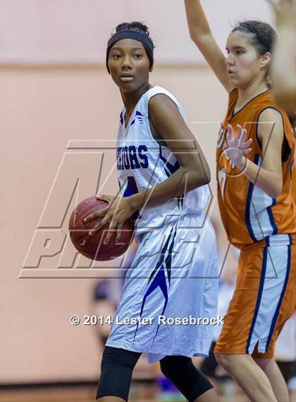 Thumbnail 2 in Madison vs Warren Freshman photogallery.