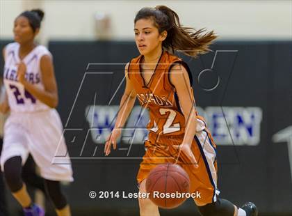 Thumbnail 3 in Madison vs Warren Freshman photogallery.
