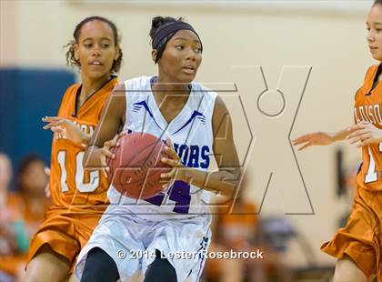 Thumbnail 3 in Madison vs Warren Freshman photogallery.
