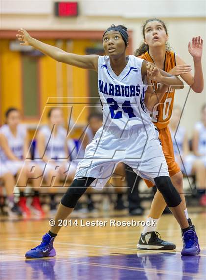 Thumbnail 1 in Madison vs Warren Freshman photogallery.