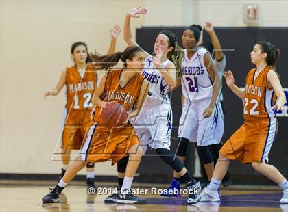 Thumbnail 3 in Madison vs Warren Freshman photogallery.