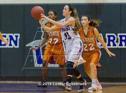 Thumbnail 3 in Madison vs Warren Freshman photogallery.