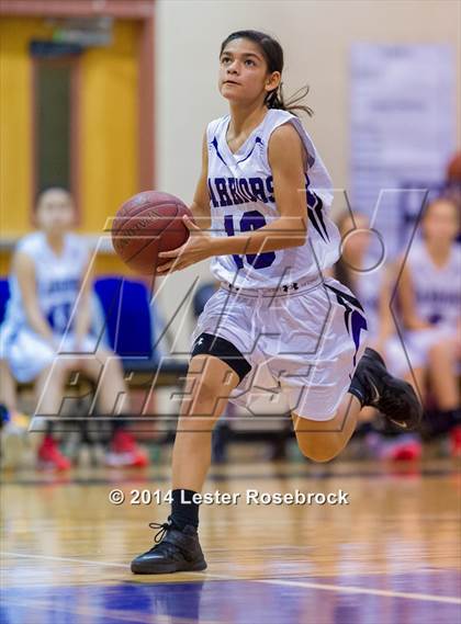 Thumbnail 3 in Madison vs Warren Freshman photogallery.