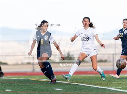 Thumbnail 2 in Flintridge Sacred Heart vs West Ranch  photogallery.