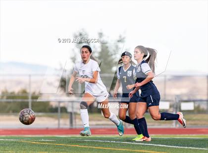 Thumbnail 1 in Flintridge Sacred Heart vs West Ranch  photogallery.