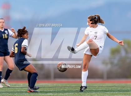 Thumbnail 1 in Flintridge Sacred Heart vs West Ranch  photogallery.