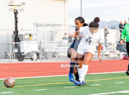 Thumbnail 2 in Flintridge Sacred Heart vs West Ranch  photogallery.
