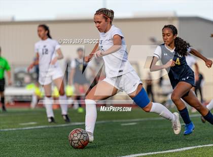 Thumbnail 1 in Flintridge Sacred Heart vs West Ranch  photogallery.