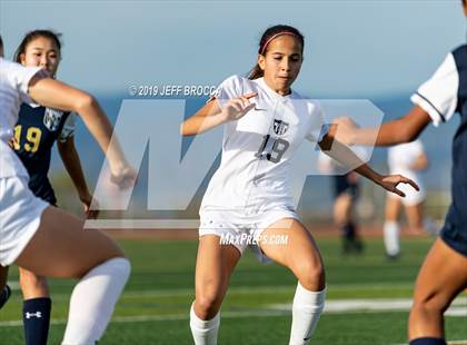 Thumbnail 3 in Flintridge Sacred Heart vs West Ranch  photogallery.
