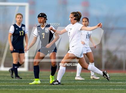 Thumbnail 3 in Flintridge Sacred Heart vs West Ranch  photogallery.