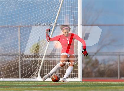 Thumbnail 2 in Flintridge Sacred Heart vs West Ranch  photogallery.