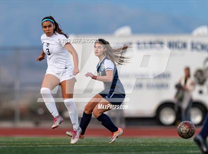 Thumbnail 2 in Flintridge Sacred Heart vs West Ranch  photogallery.