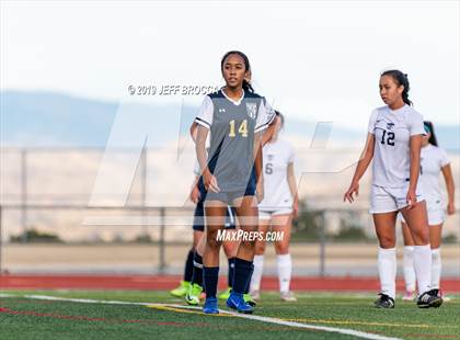 Thumbnail 2 in Flintridge Sacred Heart vs West Ranch  photogallery.