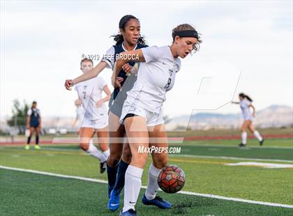 Thumbnail 3 in Flintridge Sacred Heart vs West Ranch  photogallery.