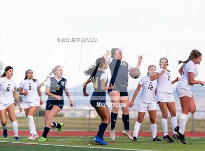 Thumbnail 3 in Flintridge Sacred Heart vs West Ranch  photogallery.