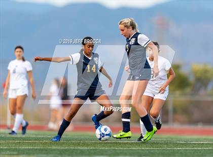 Thumbnail 3 in Flintridge Sacred Heart vs West Ranch  photogallery.
