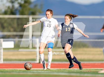 Thumbnail 3 in Flintridge Sacred Heart vs West Ranch  photogallery.