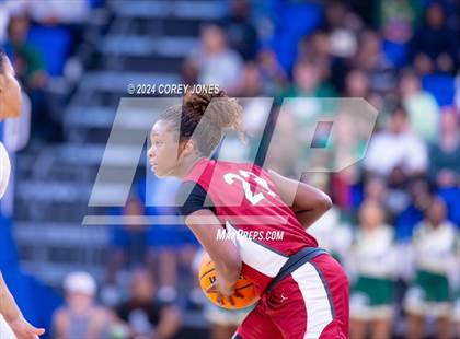 Thumbnail 1 in Lowndes vs Grayson (GHSA 7A Final Four) photogallery.