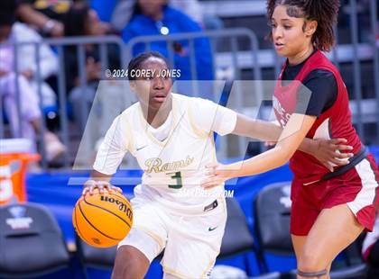 Thumbnail 2 in Lowndes vs Grayson (GHSA 7A Final Four) photogallery.