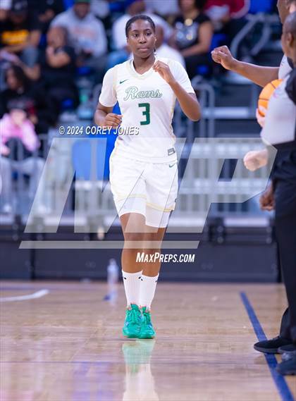 Thumbnail 3 in Lowndes vs Grayson (GHSA 7A Final Four) photogallery.