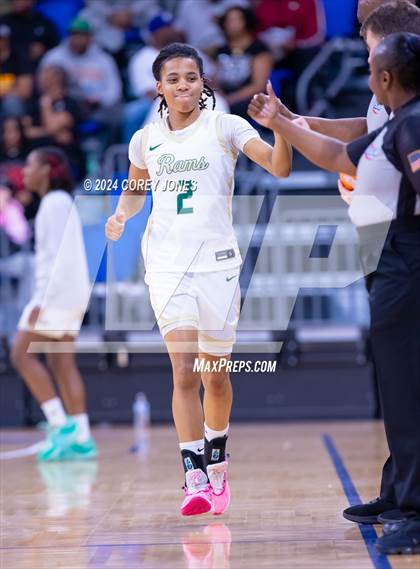 Thumbnail 1 in Lowndes vs Grayson (GHSA 7A Final Four) photogallery.