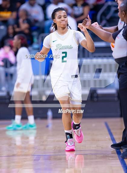 Thumbnail 2 in Lowndes vs Grayson (GHSA 7A Final Four) photogallery.