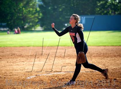 Thumbnail 1 in Plainedge vs Island Trees (Section 8 Class A Final - Game 1) photogallery.
