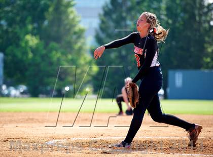 Thumbnail 3 in Plainedge vs Island Trees (Section 8 Class A Final - Game 1) photogallery.