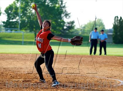 Thumbnail 3 in Plainedge vs Island Trees (Section 8 Class A Final - Game 1) photogallery.