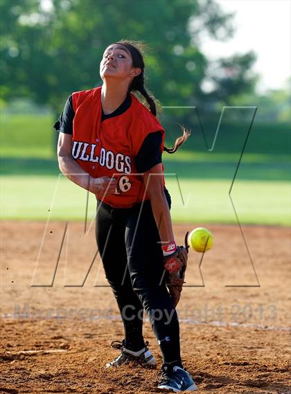 Thumbnail 2 in Plainedge vs Island Trees (Section 8 Class A Final - Game 1) photogallery.