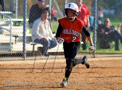 Thumbnail 3 in Plainedge vs Island Trees (Section 8 Class A Final - Game 1) photogallery.