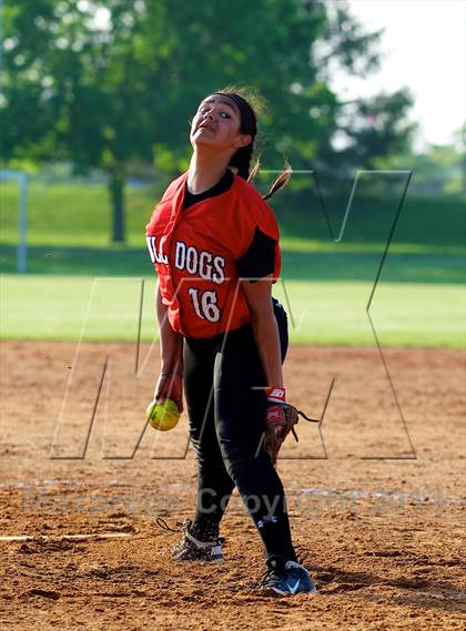 Thumbnail 1 in Plainedge vs Island Trees (Section 8 Class A Final - Game 1) photogallery.