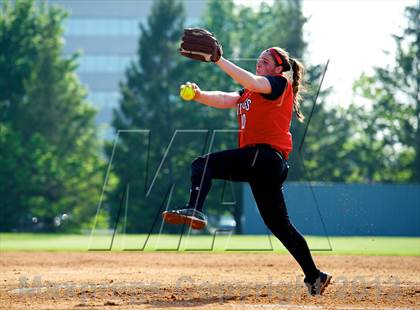 Thumbnail 1 in Plainedge vs Island Trees (Section 8 Class A Final - Game 1) photogallery.