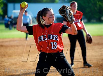 Thumbnail 2 in Plainedge vs Island Trees (Section 8 Class A Final - Game 1) photogallery.