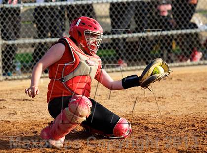 Thumbnail 1 in Plainedge vs Island Trees (Section 8 Class A Final - Game 1) photogallery.