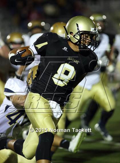 Thumbnail 1 in Hayden vs. Central (KSHSAA 4A D1 Semifinal) photogallery.