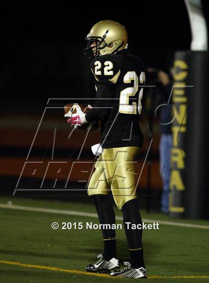 Thumbnail 2 in Hayden vs. Central (KSHSAA 4A D1 Semifinal) photogallery.