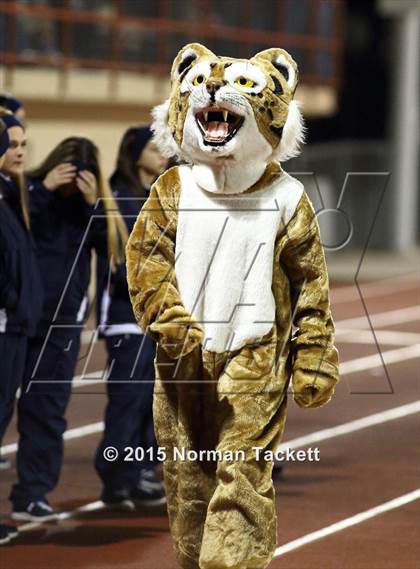 Thumbnail 1 in Hayden vs. Central (KSHSAA 4A D1 Semifinal) photogallery.