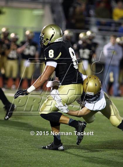 Thumbnail 1 in Hayden vs. Central (KSHSAA 4A D1 Semifinal) photogallery.