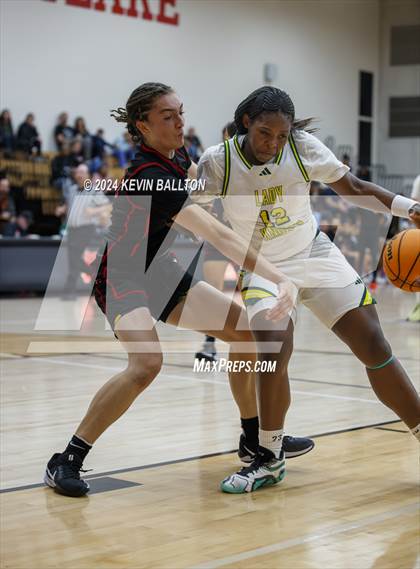 Thumbnail 3 in Ontario Christian @ Etiwanda photogallery.