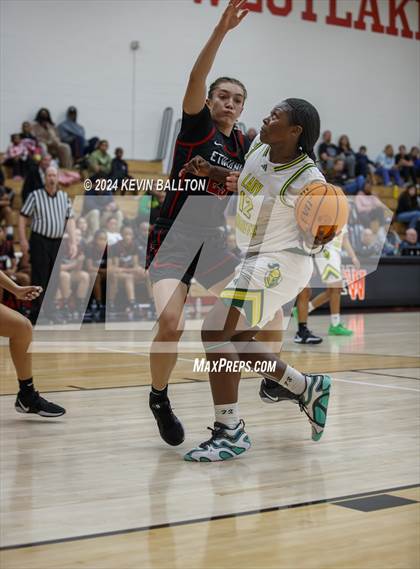 Thumbnail 1 in Ontario Christian @ Etiwanda photogallery.